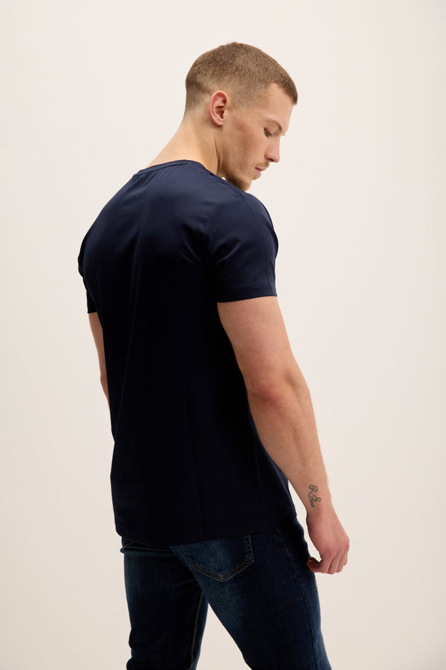 Men's Lustrous Crew-Neck Top - Navy | Ron Tomson